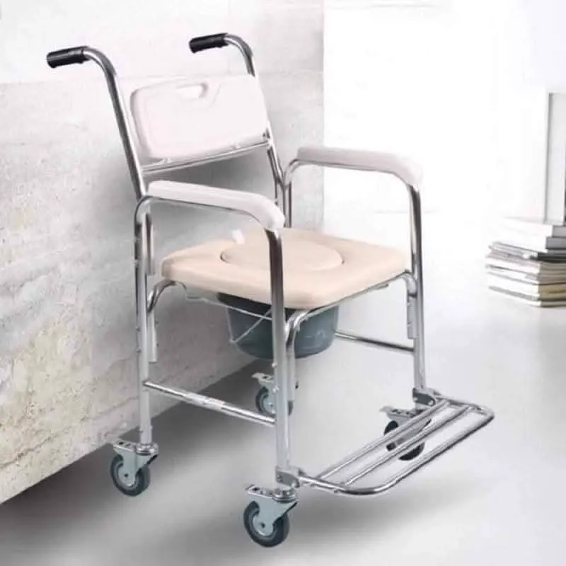 Silla de aluminio con ruedas para ducha y WC